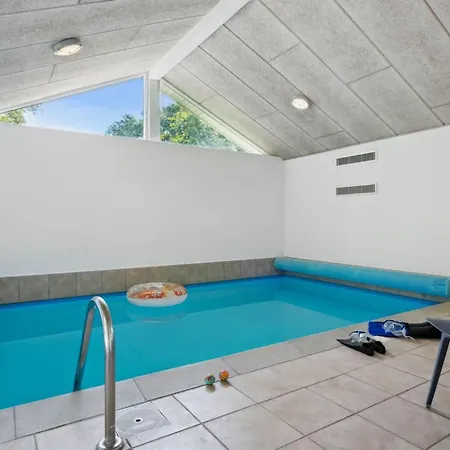 Edin - 150m From The Sea By Interhome *