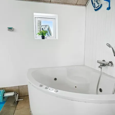 Holiday home Edin - 150m From The Sea By Interhome Aabenraa